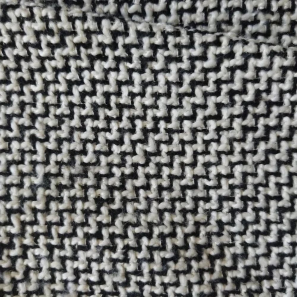 Black and White Tweed Quilted Topcoat Size Small - Picture 4 of 5